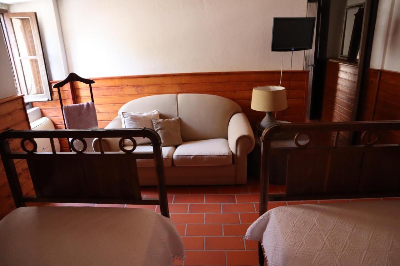 Bed and Breakfast Os Agostos Exterior foto